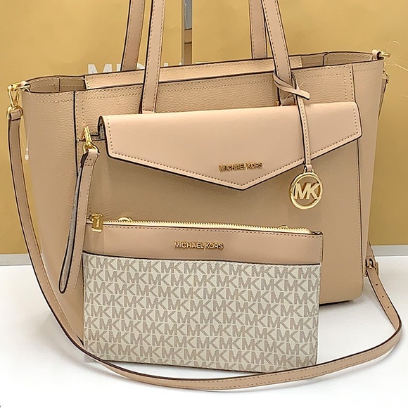 MICHAEL KORS
Maisie Large Pebbled Leather 3-in-1 Tote Bag BUFF SIGNATURE MULTI - Picture 3 of 16